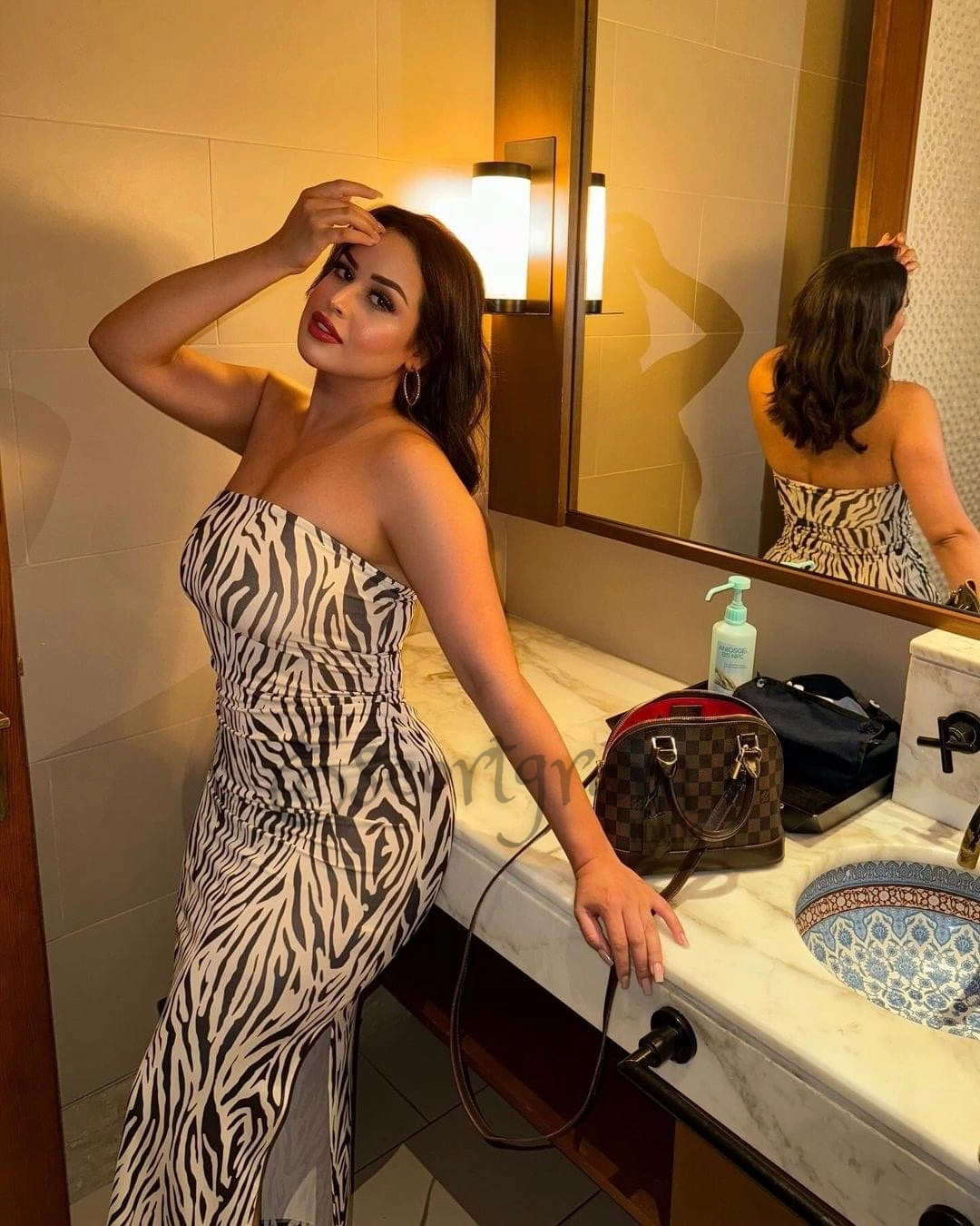 Call Girl Bangalore NEHARIKA