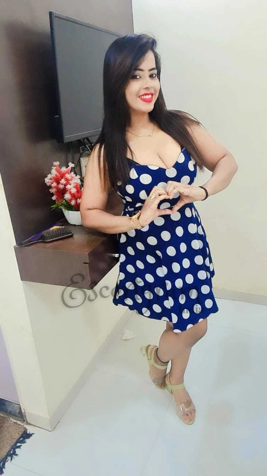 Call Girl BANGALORE Zara Khan