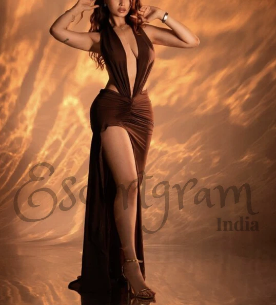 Call Girl KOLKATA Akilina