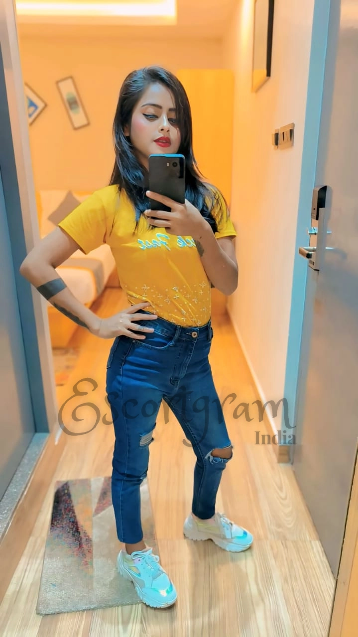 Call Girl Kolkata DIVYA